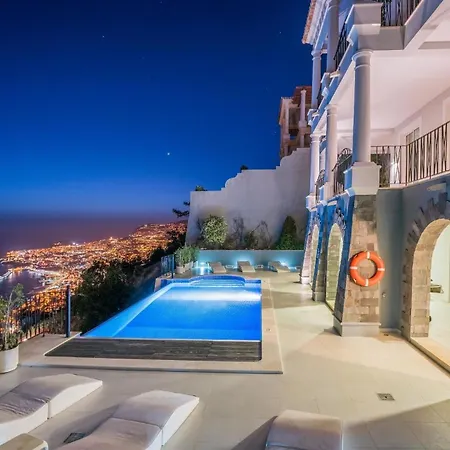 Schoenes Ferienhaus In Sao Goncalo Mit Privatem Pool Funchal (Madeira)
